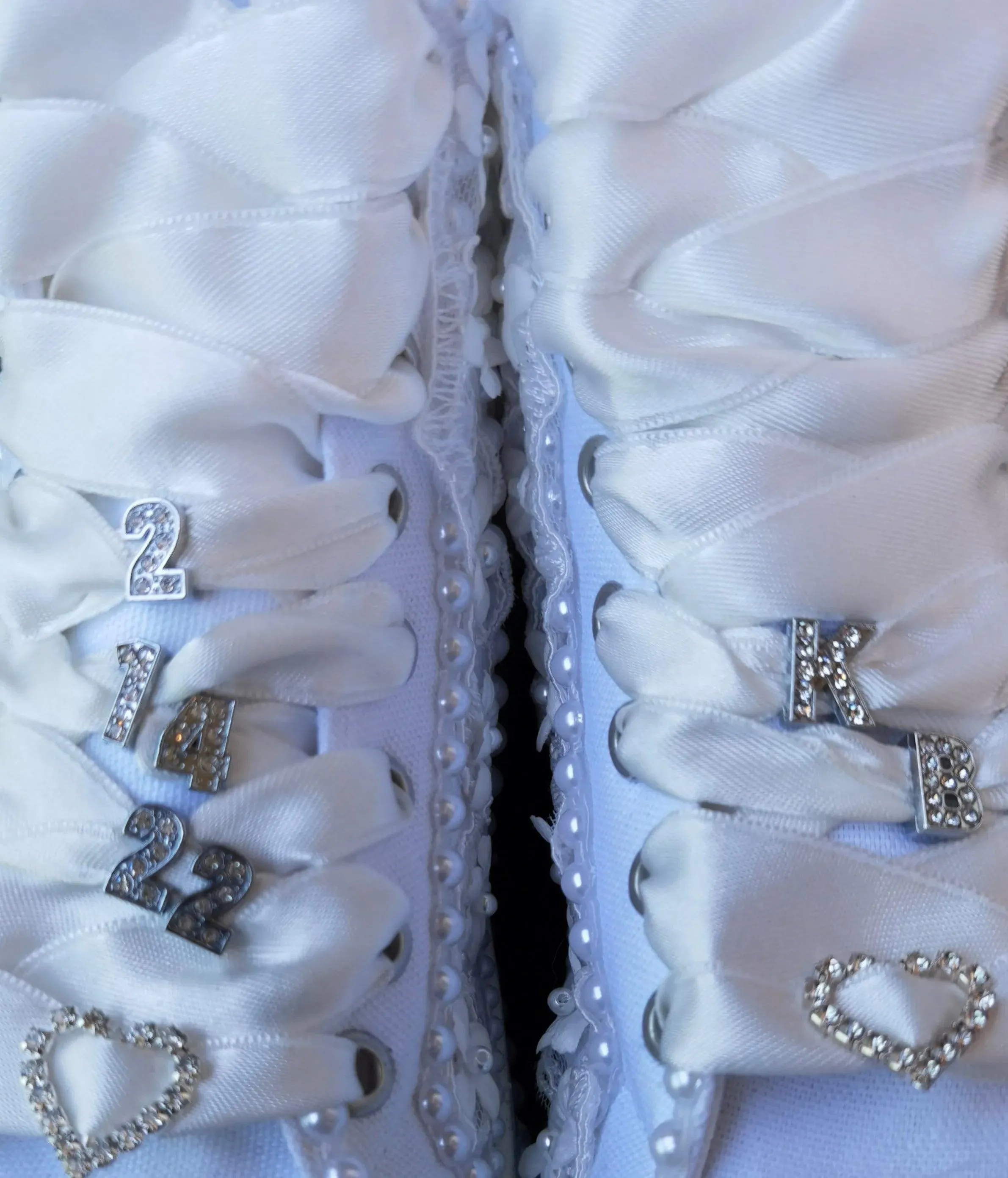 Customizable Sparkling Wedding Sneakers for Unforgettable Moments