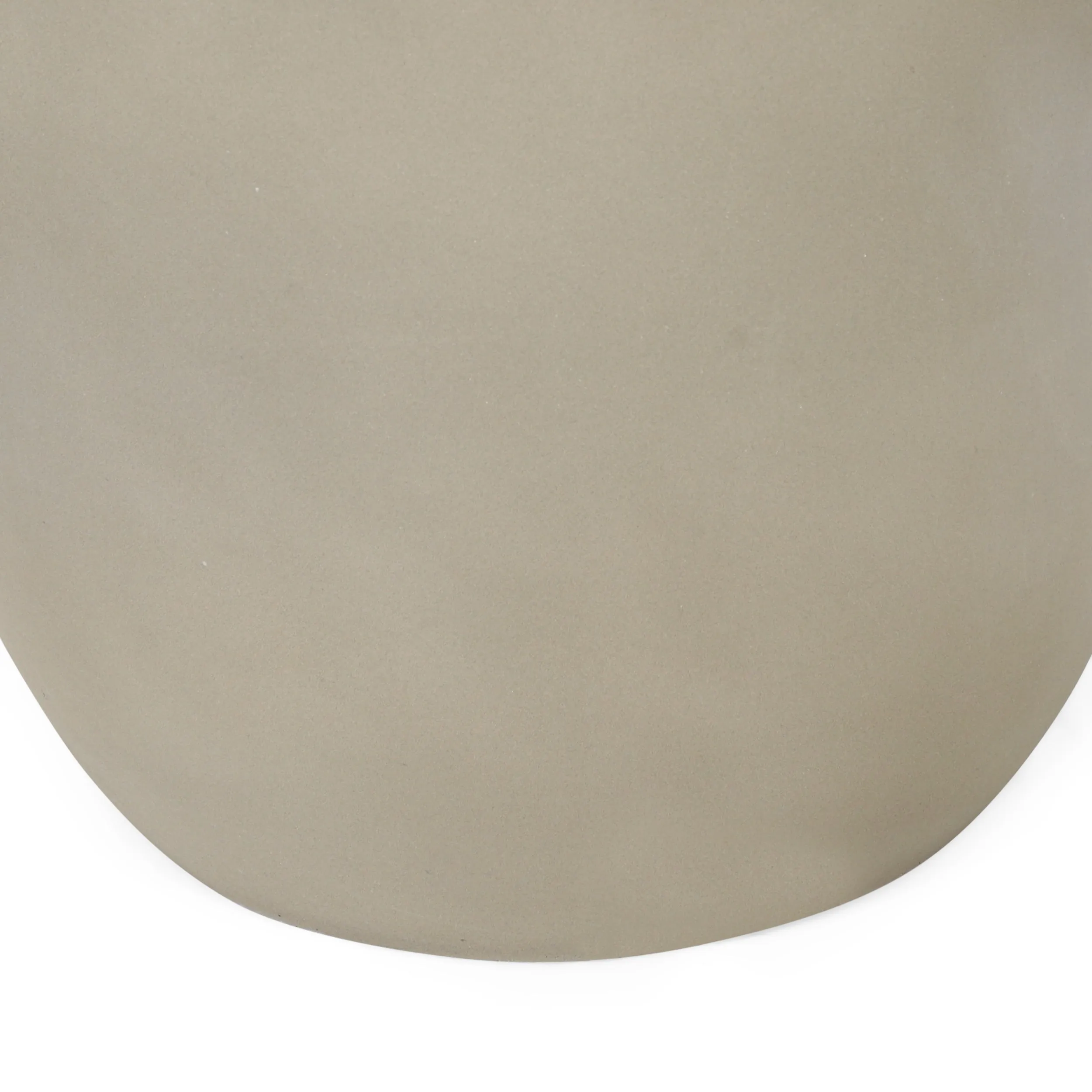 Rochelle Outdoor Lightweight Concrete Planter