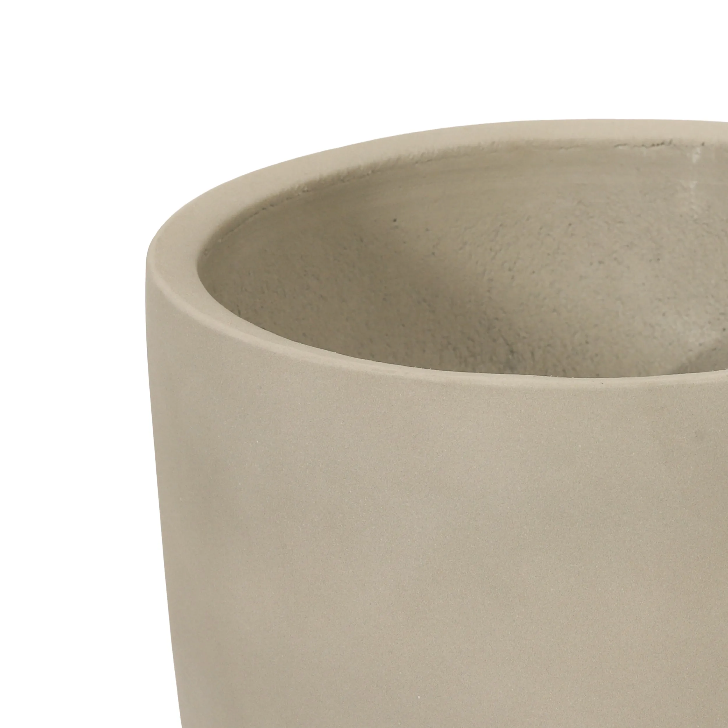 Rochelle Outdoor Lightweight Concrete Planter