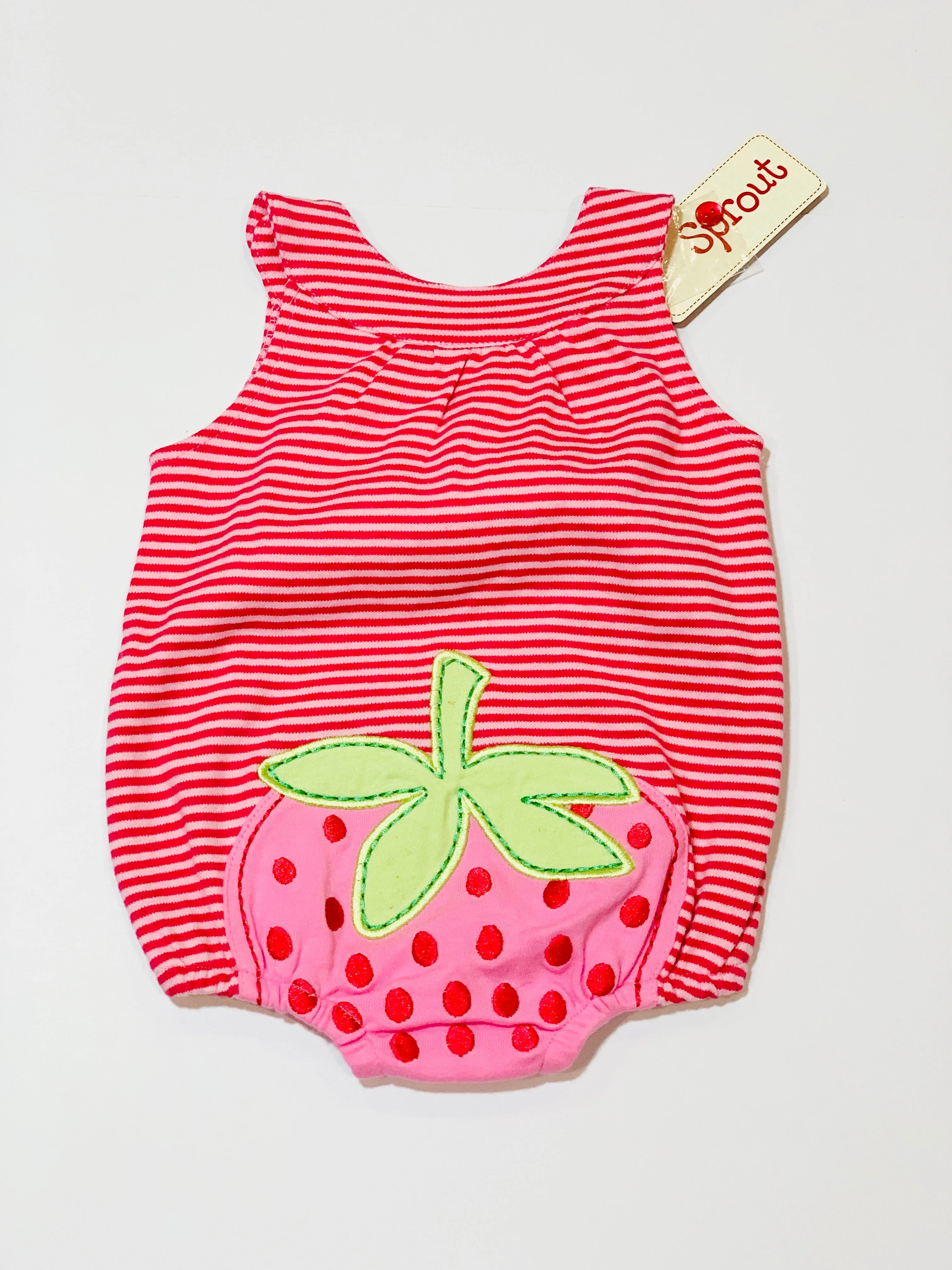 Strawberries romper brand new - Size 000